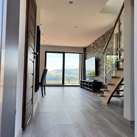 Wichrowe Wzgorze Z Jacuzzi * Znamirowice