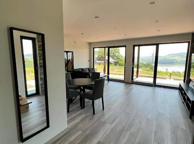 Wichrowe Wzgórze Z Jacuzzi Znamirowice